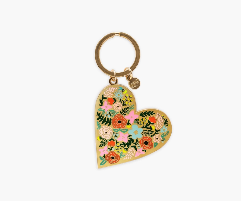 Embroider A Cute Pocket Heart Key Chain – Design File Included